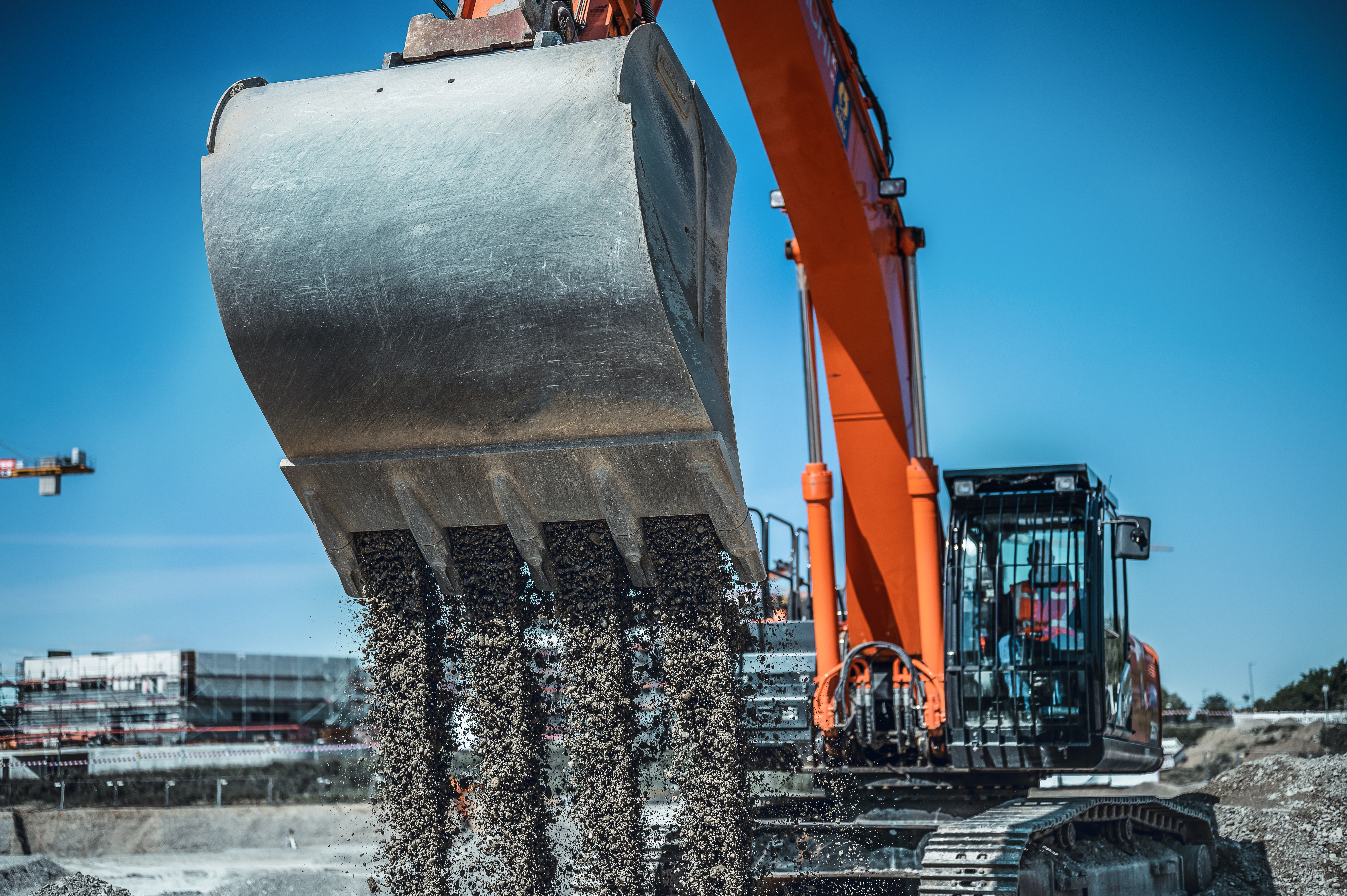 Giving gravel a second life: How to protect the environment while constructing excavation pits
