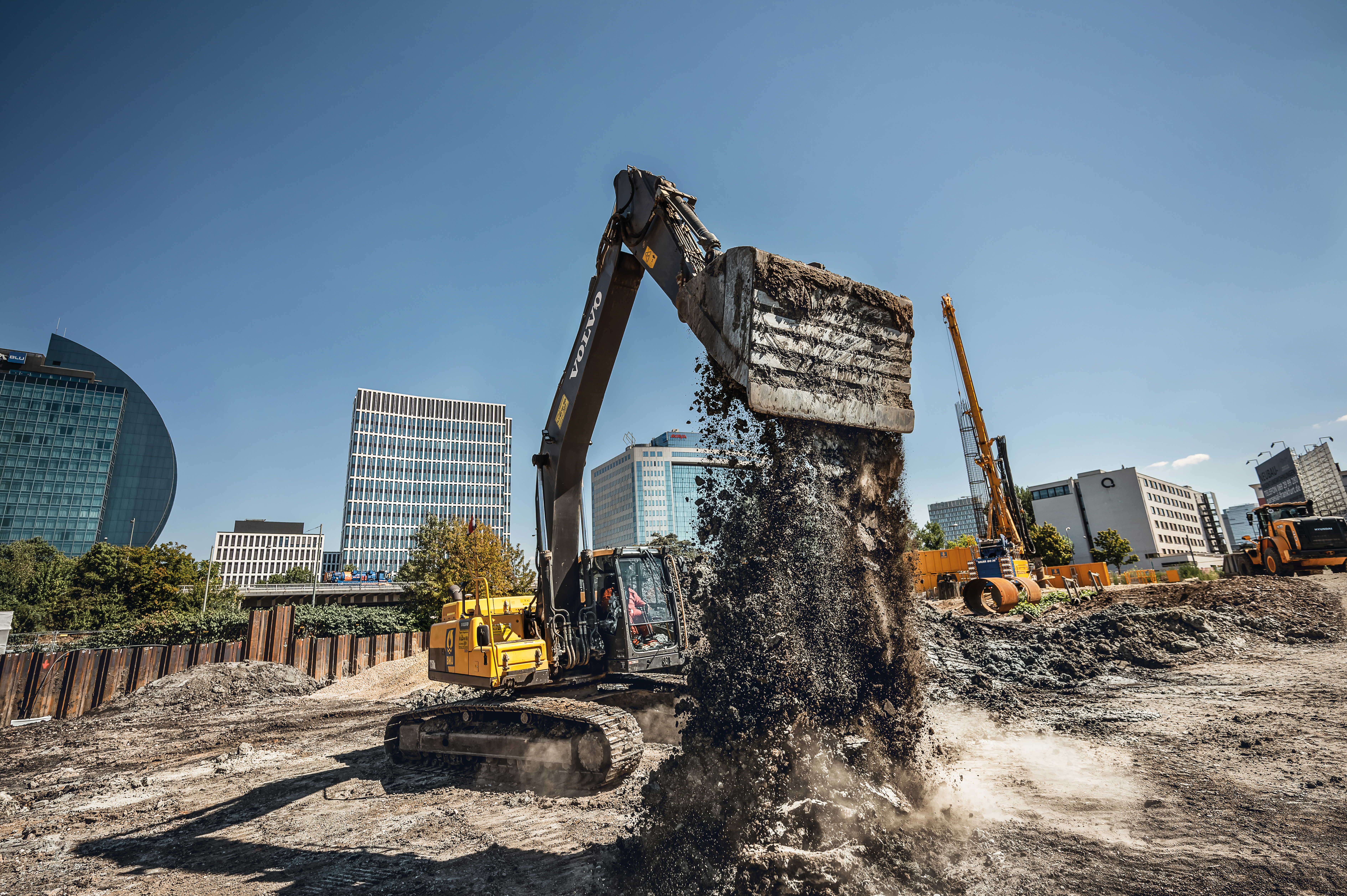 A transformation on the fly: Excavation pits on a former military site