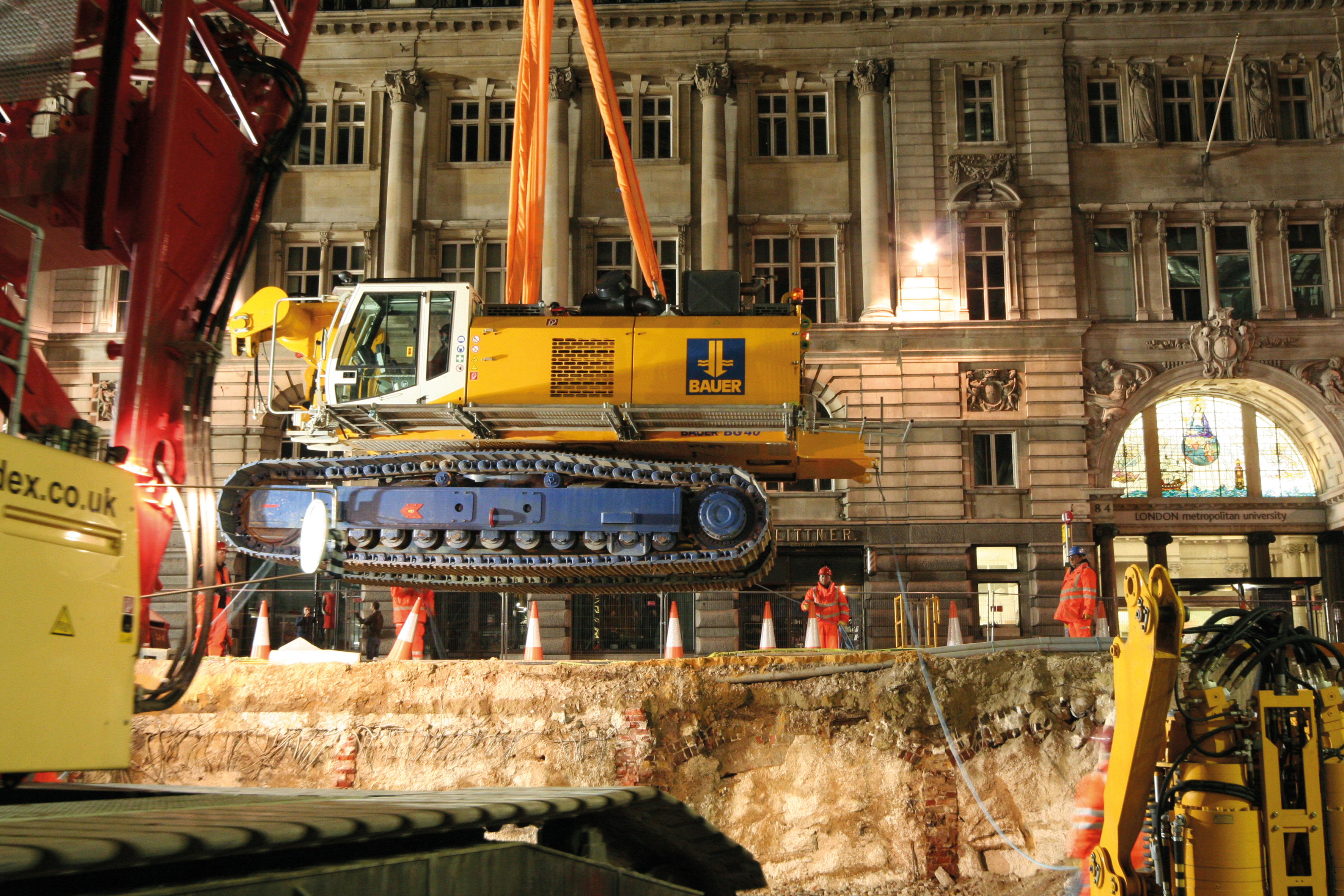 Elizabeth Line in London begins operation