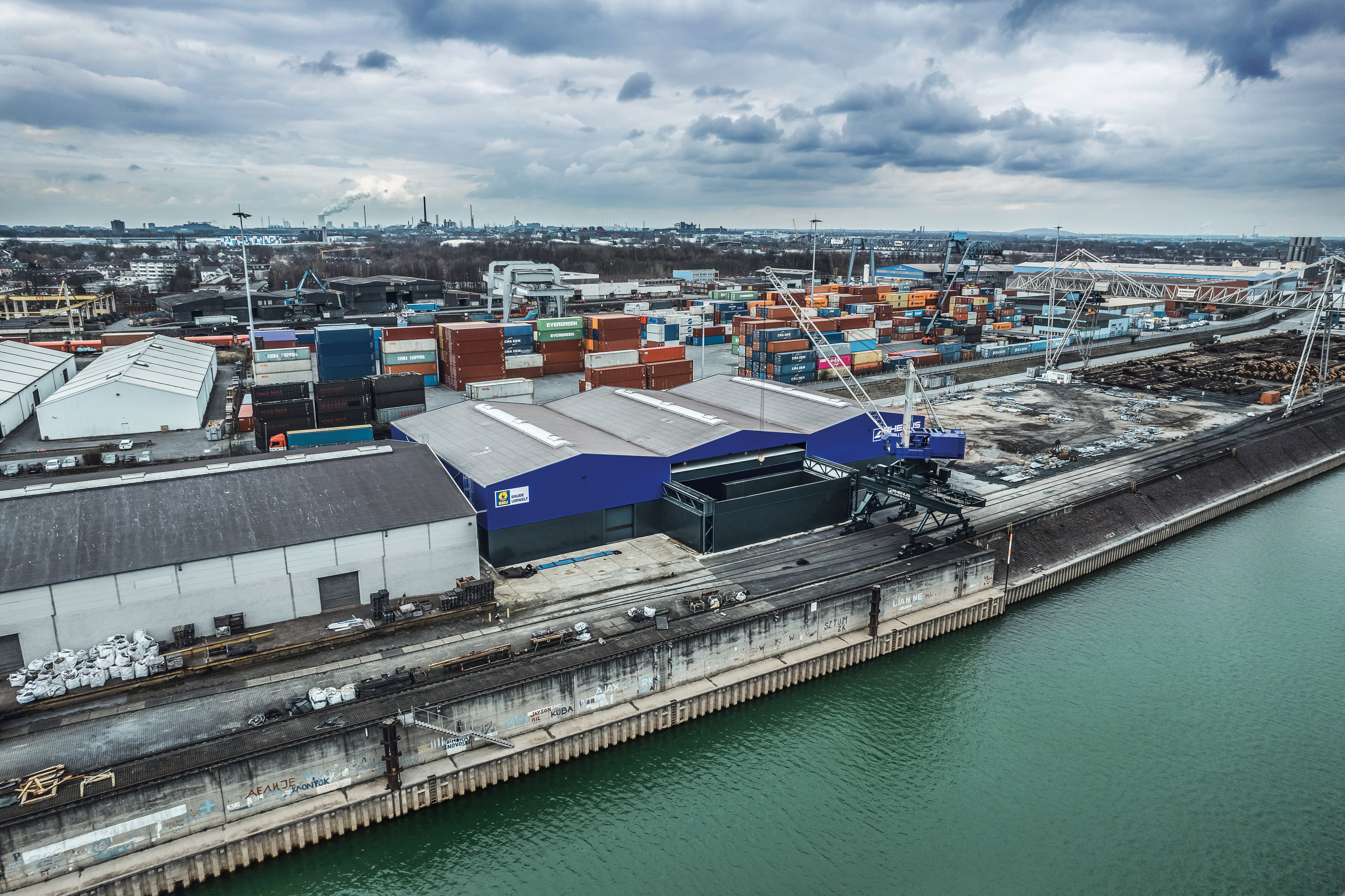With a view of the port: Bauer Umwelt opens new soil treatment center in Duisburg