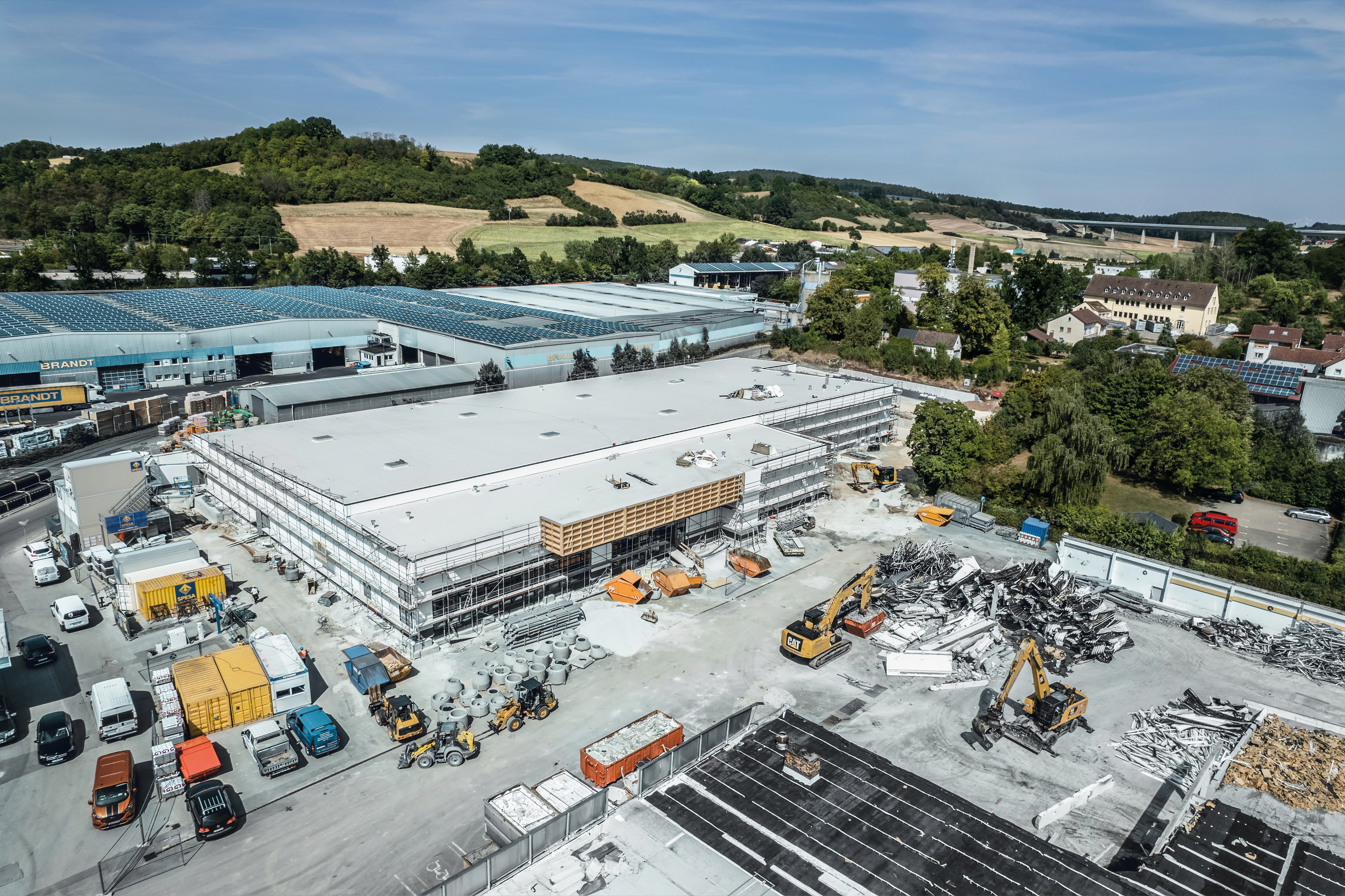 Spesa renews shopping center in Niederfuellbach