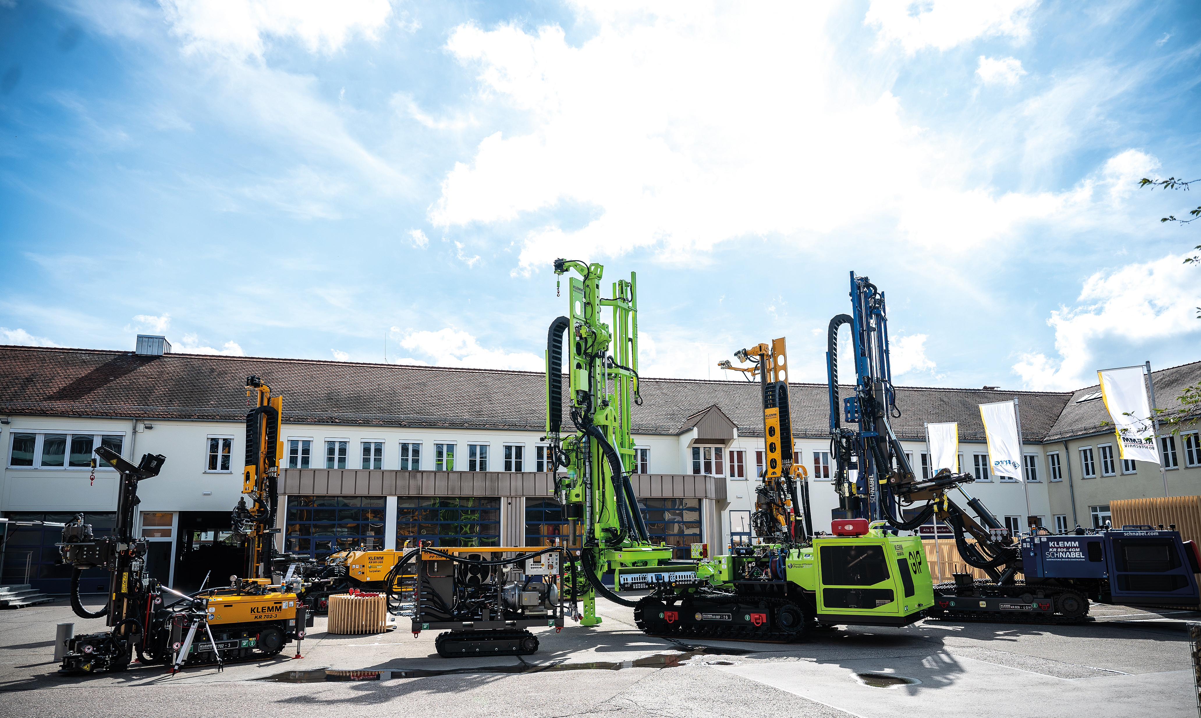 KLEMM präsentierte mehrere Bohrgeräte unterschiedlicher Leistungsklassen, darunter auch ein Geothermiebohrgerät.