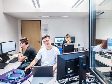 Ausbildung zum Fachinformatiker für Anwendungsentwicklung