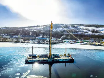 Baugrundverbesserung unter Wasser durch Bauer Spezialtiefbau