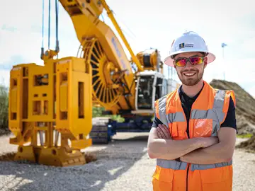 Im Schlitzwandverfahren lassen sich Verbau- und Dichtwände, aber auch Gründungselemente mit statischer Funktion herstellen. 