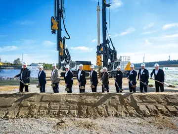 Groundbreaking Ceremony for the New BAUER Maschinen facility in Aresing