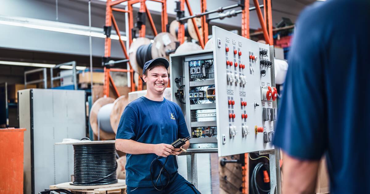 Elektroniker Für Energie Und Gebäudetechnik Verdienst Ausbildung zum Elektroniker Energie und Gebäude (m/w/d) | BAUER AG